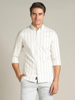Dockers - Men Striped Beige Classic Fit Shirt