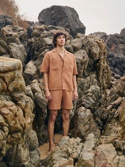 Essgee - Asher Holiday Shirt - Brown