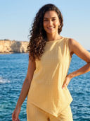 Yellow color option