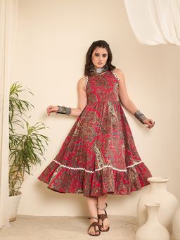 WineRed - Pink Paisley Print Lace Detailing Midi Flared Dress