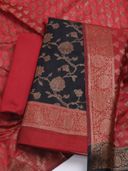 Black color option, Sold out, Currently selected