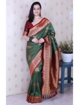 SGF11 - Green Women's Kanjivaram Pure Soft Silk Saree with Unstitched Blouse