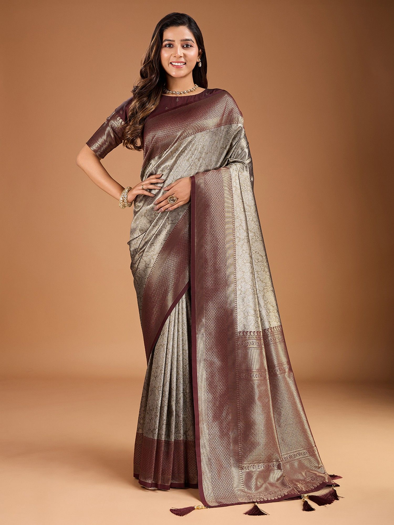 Women Maroon Floral Zari Woven Design Tassels Saree with Unstitched Blouse-image-2