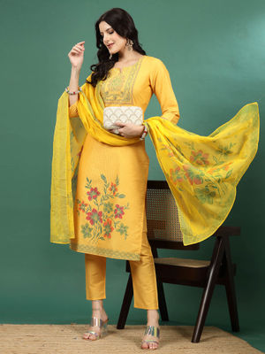 Women Yellow Floral Printed Kurta Set