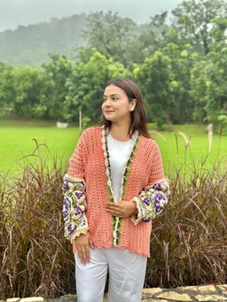 SUGERCANDY - Peach Intarsia Handmade Cardigan
