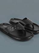 Black color option, Currently selected