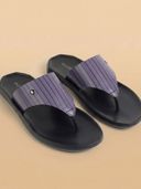Purple color option, Currently selected