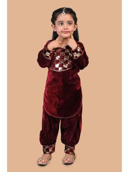 Titrit - Maroon Checks Kurta and Salwar (Set of 2)