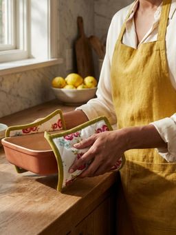 Bottega Pereira - Sweet Peony Pot Holder