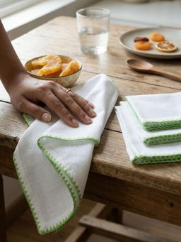 Bottega Pereira - Emma Napkin - Lime Green