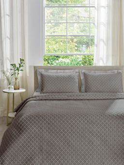 Ddecor Live Beautiful - 100% Cotton 210 TC Geometric Bed Spread - CQ 5 - Zinnia - Metallic Grey (King)