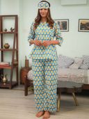 Blue color option, Sold out, Currently selected