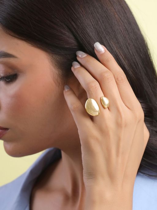 Yellow Chimes Womens Gold Plated Statement Style Ring