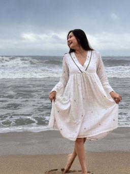 Sutra Art of Clothing - Spring Serenade White Jamdani Dress