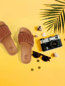 Mochi - Womens Tan Open Casual Sliders