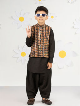 Vastramay - Cotton Black Full Sleeves Floral Kurta & Patiala with Nehru Jacket