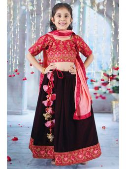 Little Bansi - Girl Bageecha Floral Blouse with Lehenga & Dupatta (Set of 3)