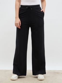 Styli - Women Navy Blue Solid Mid-Rise Straight Leg Trackpant