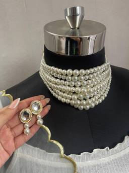 ISHKAARA - White Freshwater Pearl Layered Necklace Set (Set of 2)