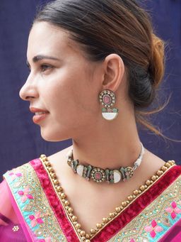 Niscka - Classy Black Polish Pink and Mint Kundan Choker Set (Set of 3)