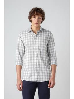 Peter England - Men Light Grey Slim Fit Checked Shirt