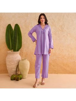 Taro India - Wisteria Vine Embroidered Co-Ord Set With Pant