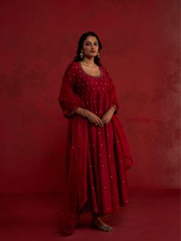 Rhua India - Mirka Plum Red Chanderi Anarkali Set With Organza Dupatta