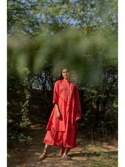 Silai Studio - Raspberry Pink Cotton Kurta With Pant And Dupatta