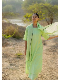 Silai Studio - Pastel Green Kurta With Pant And Jaamdani Stole