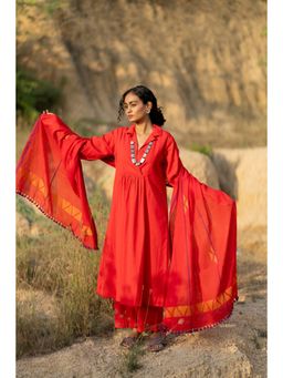 Silai Studio - Tomato Red Cotton Kurta With Pant And Dupatta