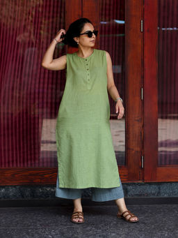 SURMA - Green First Rain Kurta with Pant