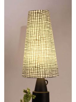Freedom Tree - Grille Floor Black-White Lampshade Taper Lamp Shade