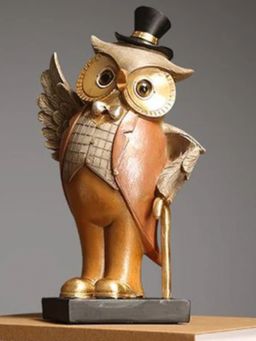 Smokey Cocktail - Charming Owl Decorative Piece Brown