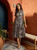 Grey color option, Currently selected