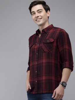 The Bear House - Men Maroon Tartan Checked Flannel Pure Cotton Slim Fit Casual Shirt