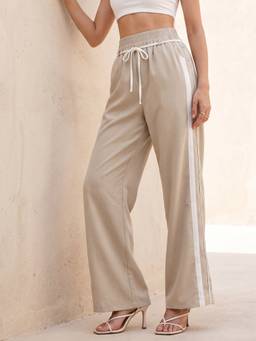 Outzidr - Beige Contrast Side Striped Joggers