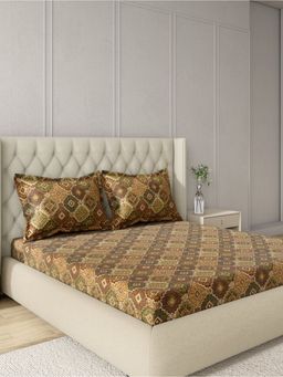 Homes - Premium Microfiber Double Bedsheet with 2 Pillow Covers