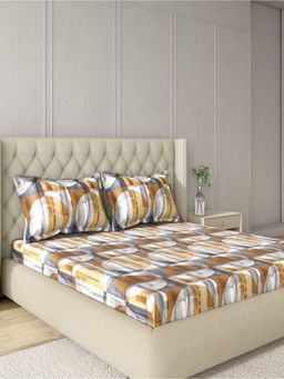 Homes - Premium Microfiber Double Bedsheet with 2 Pillow Covers