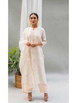 AM by Anita Mittal - White Firefly Kurta with Pant and Dupatta