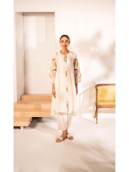 AM by Anita Mittal - White Chanderi Ziva Kurta with Pant