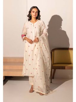 AM by Anita Mittal - Off White Zia Cross-Stitch Kurta with Pant and Dupatta