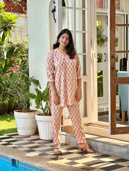 Spring Break - Peach Floral Print Kurta with Pant