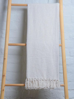 Sashaa World - White Solid Throw