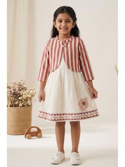 Lagorii - Casual Cream Dress And Dusty Pink Striped Jacket