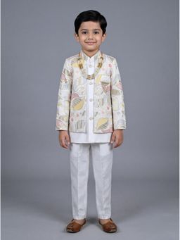 BT DEZINES - Boys Off White Satin Leaf Sherwani Trouser And Jacket With Necklace