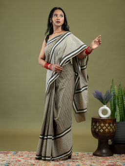 Ushvii - Nira Brown Dabu Saree With Unstitched Blouse