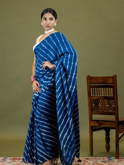 Ushvii - Leher Indigo Shibori Saree With Unstitched Blouse