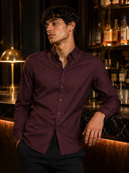 CAHOOT - Men Burgundy Solid/Plain Cotton Blend Casual Shirt