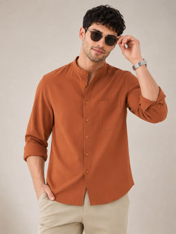 VEIRDO - Men Rust Solid/Plain Cotton Casual Shirt