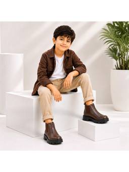FREEPLAY - Boys Chunky Sole Slip-On Casual Boots Brown